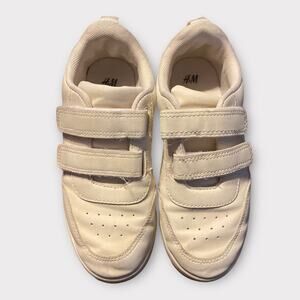 H&M (1) Cream Hook & Loop Sneakers
